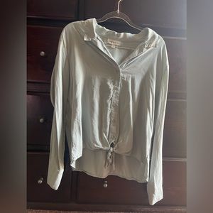 Cloth & Stone Anthropologie Long Sleeve Shirt